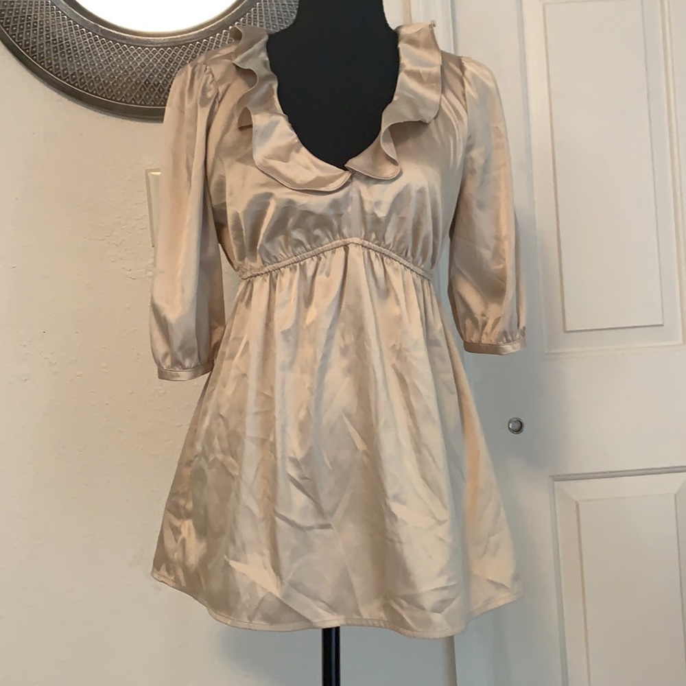 Express Sexy Low-Cut Top Size Small